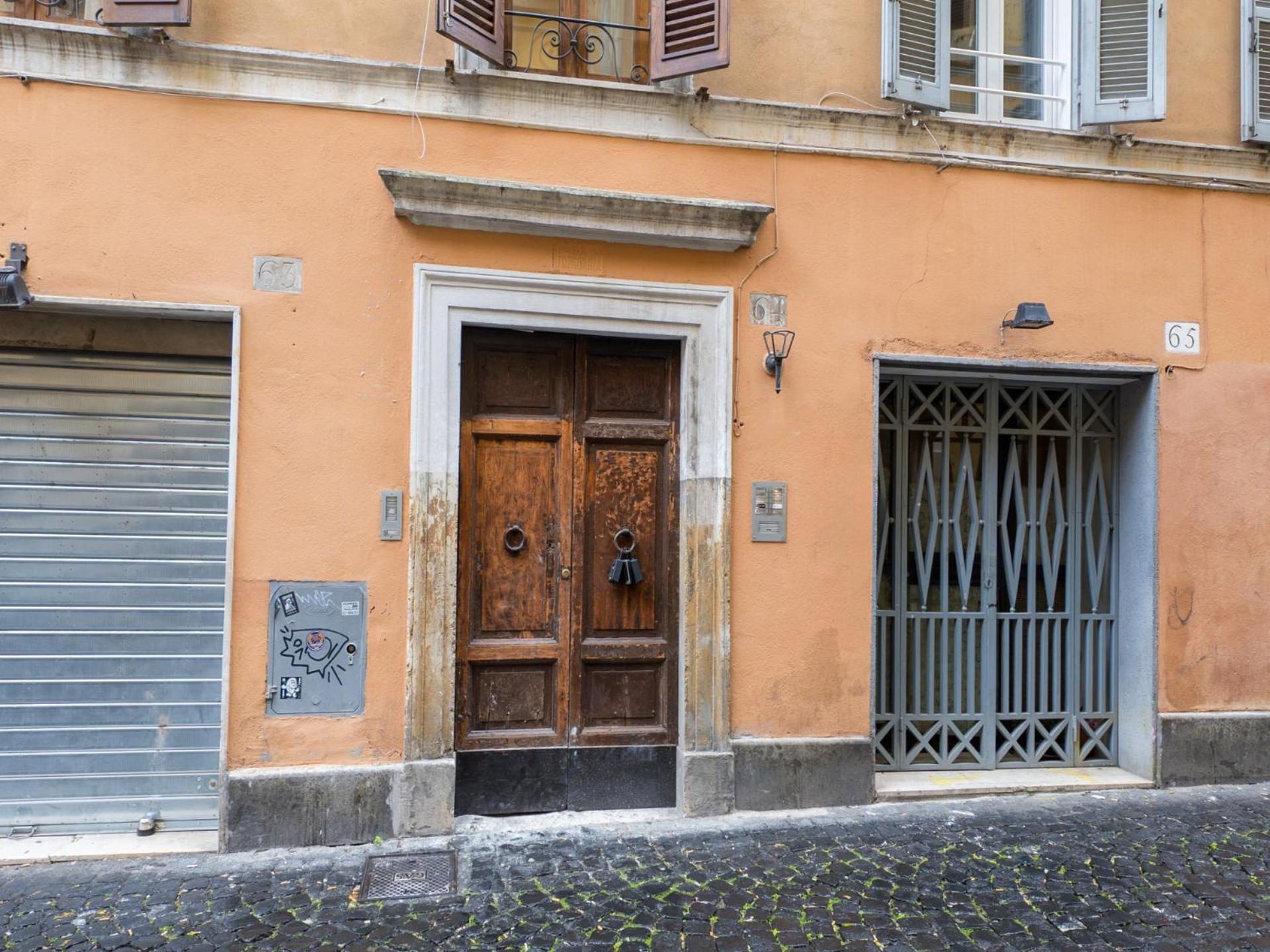 The Rent - Peaceful Oasis With Garden And Jacuzzi Near The Colosseum Apartment Rom