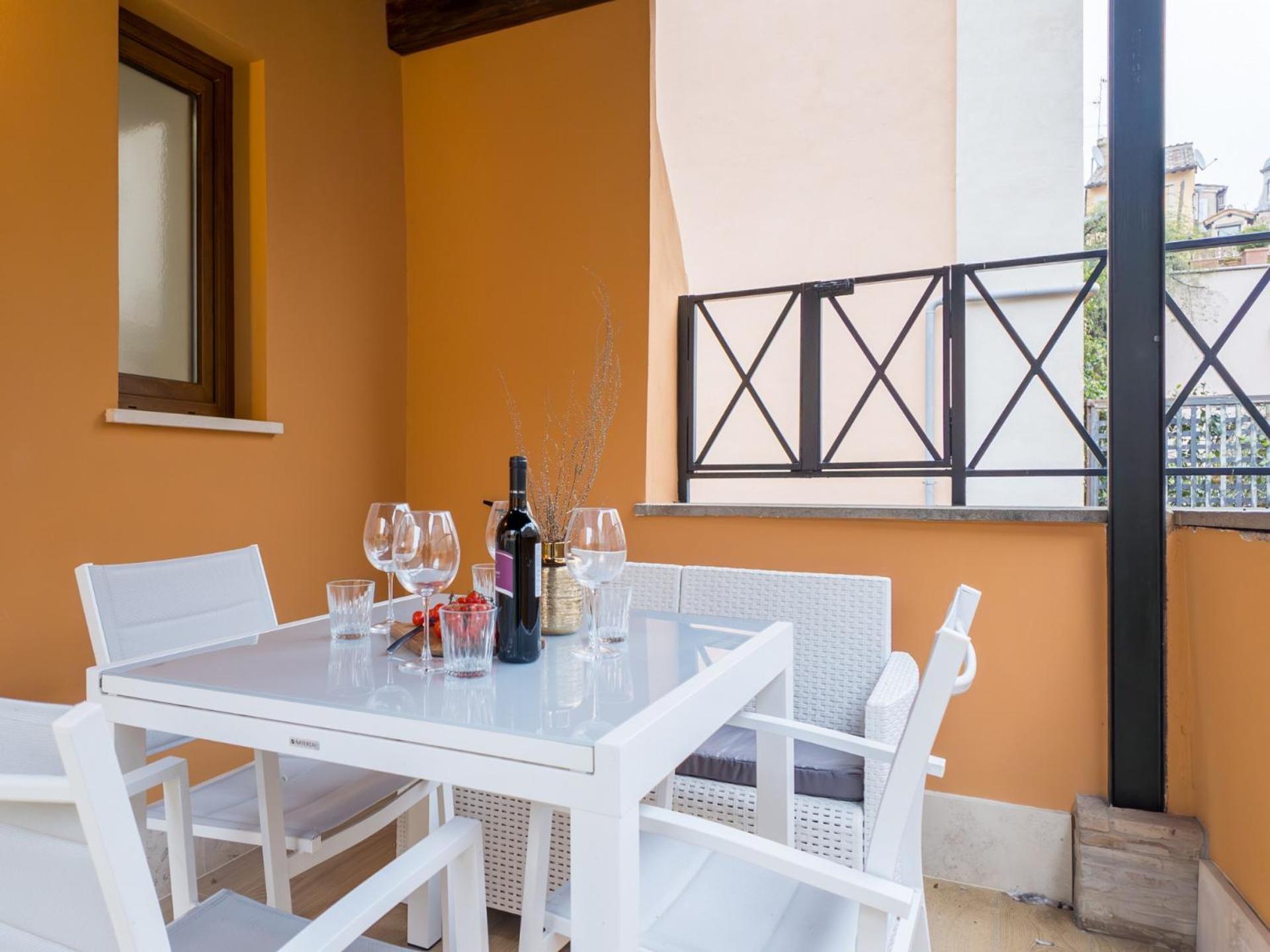 The Rent - Peaceful Oasis With Garden And Jacuzzi Near The Colosseum * Rome