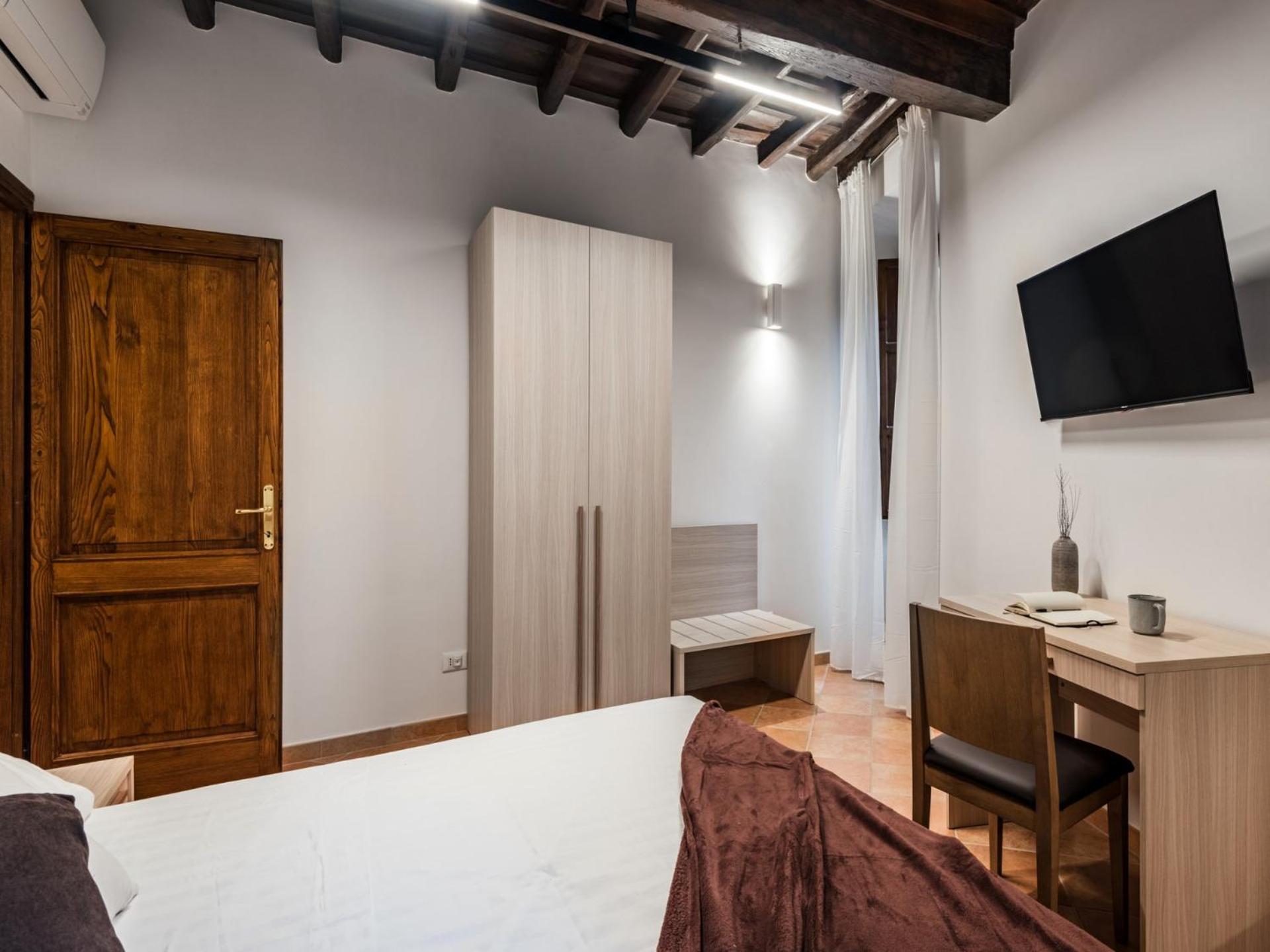 Apartment The Rent - Peaceful Oasis With Garden And Jacuzzi Near The Colosseum Rom