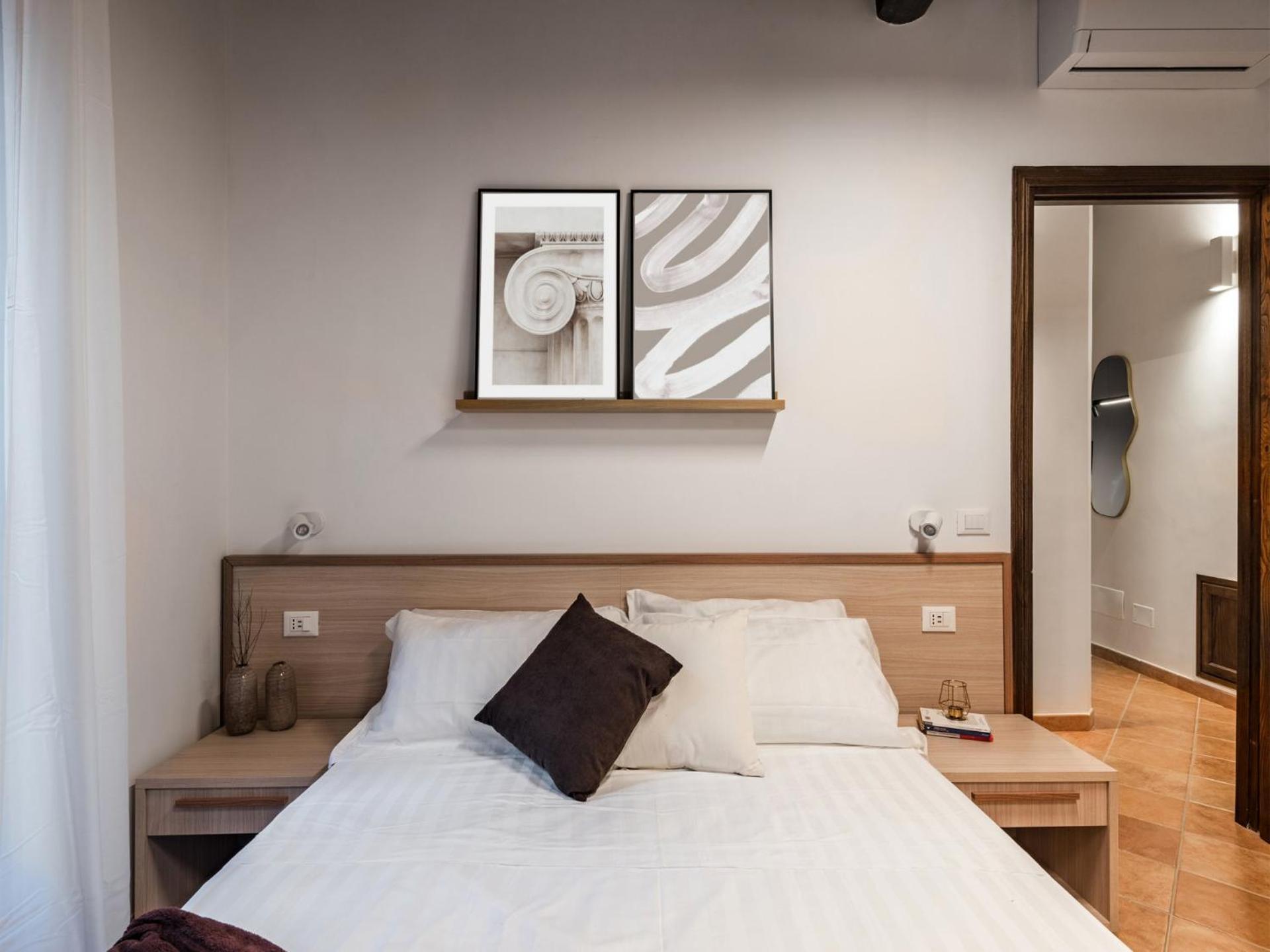 The Rent - Peaceful Oasis With Garden And Jacuzzi Near The Colosseum Apartment Rom