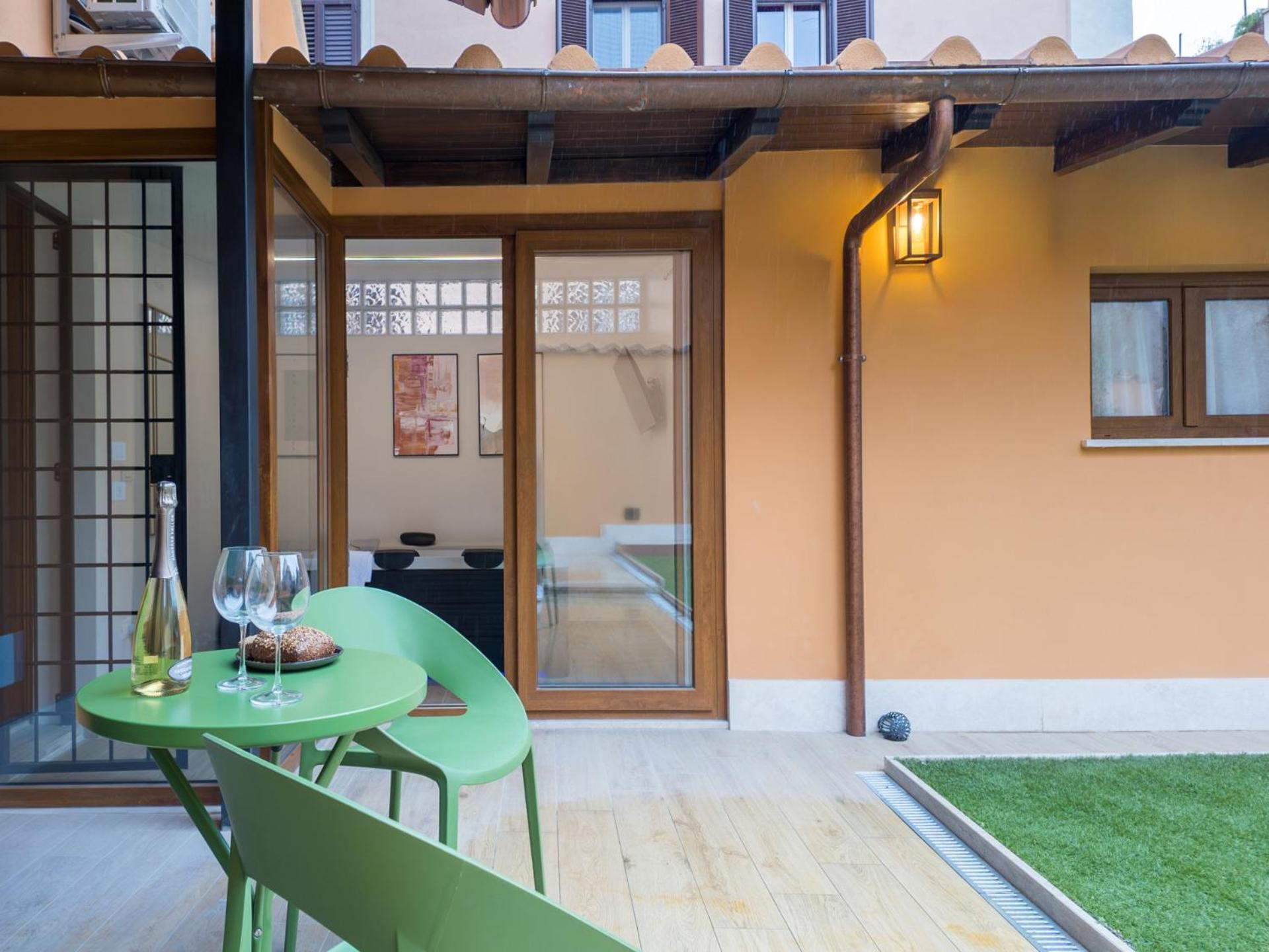 Apartment The Rent - Peaceful Oasis With Garden And Jacuzzi Near The Colosseum Rom